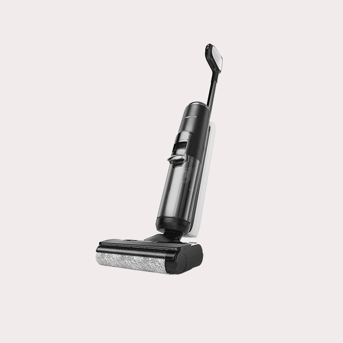 the vet dry vac in black