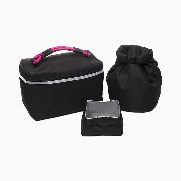 Out-of-Office Pet Food Travel Kit