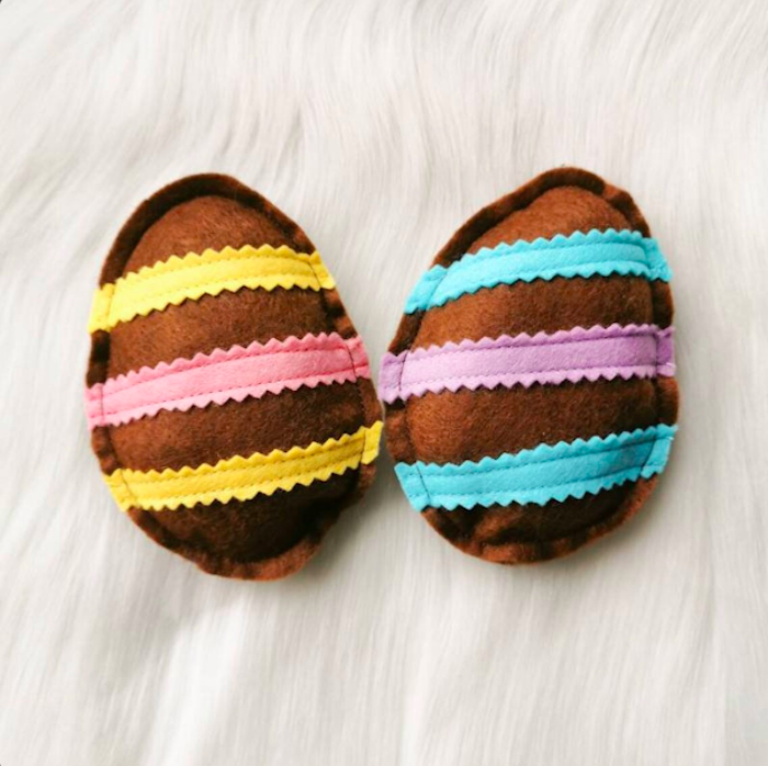 picture of two felt easter eggs