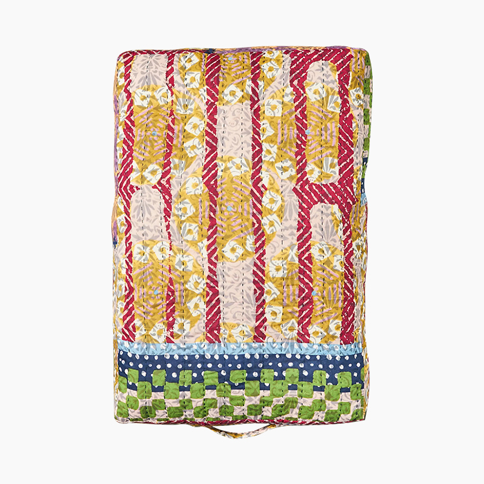 the colorful pet bed