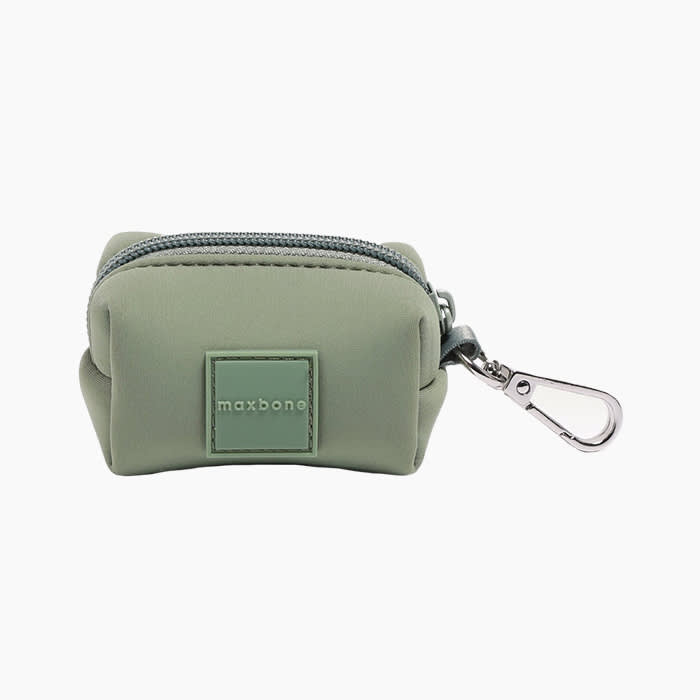 maxbone poop bag holder in green