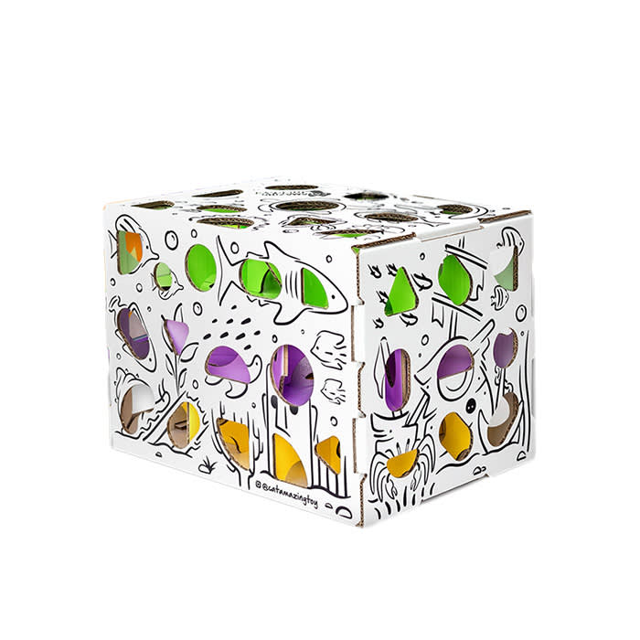 Cat Amazing Mega Treat Hunt