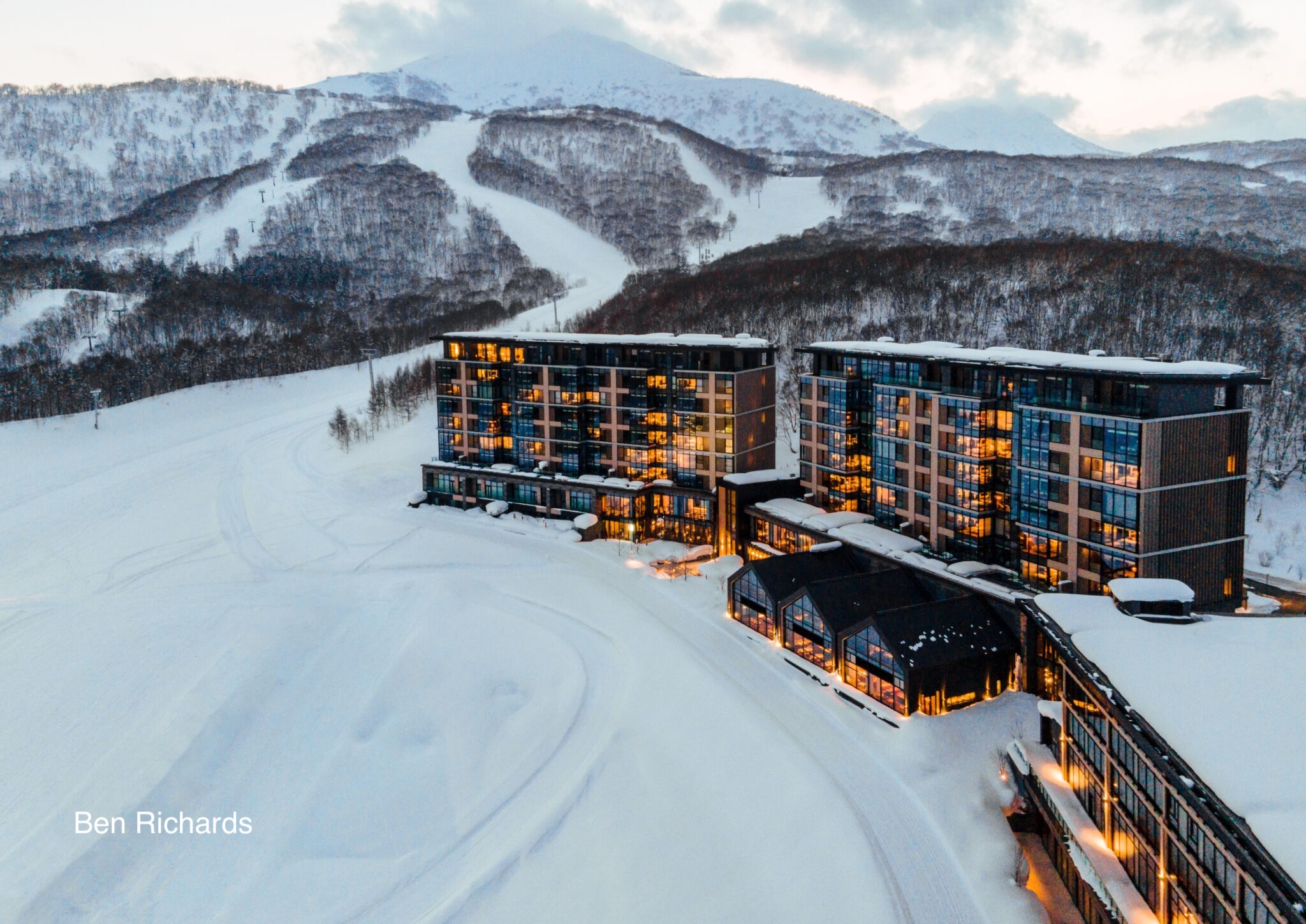 パーク ハイアット ニセコ HANAZONO