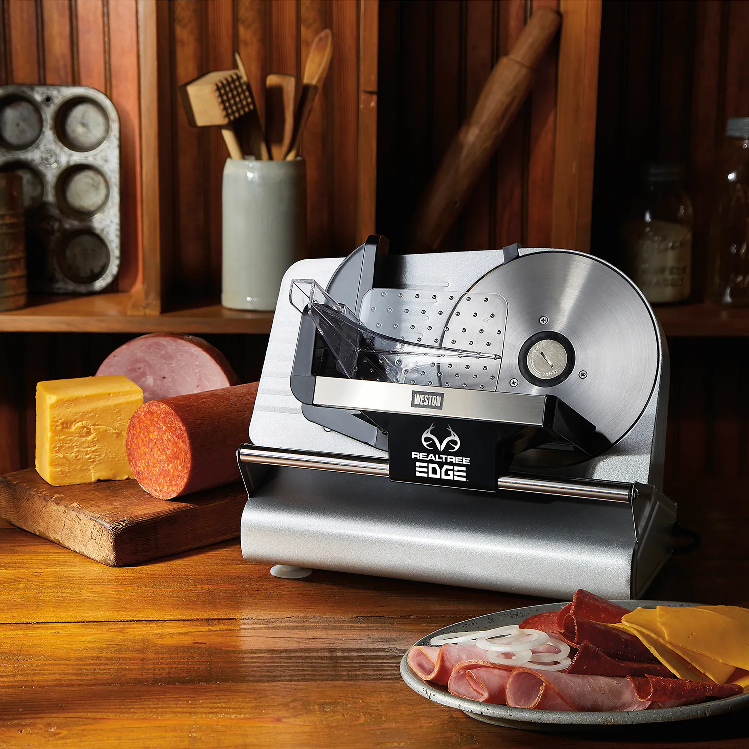 Realtree® 7 1/2 inch Meat Slicer | Weston Brands