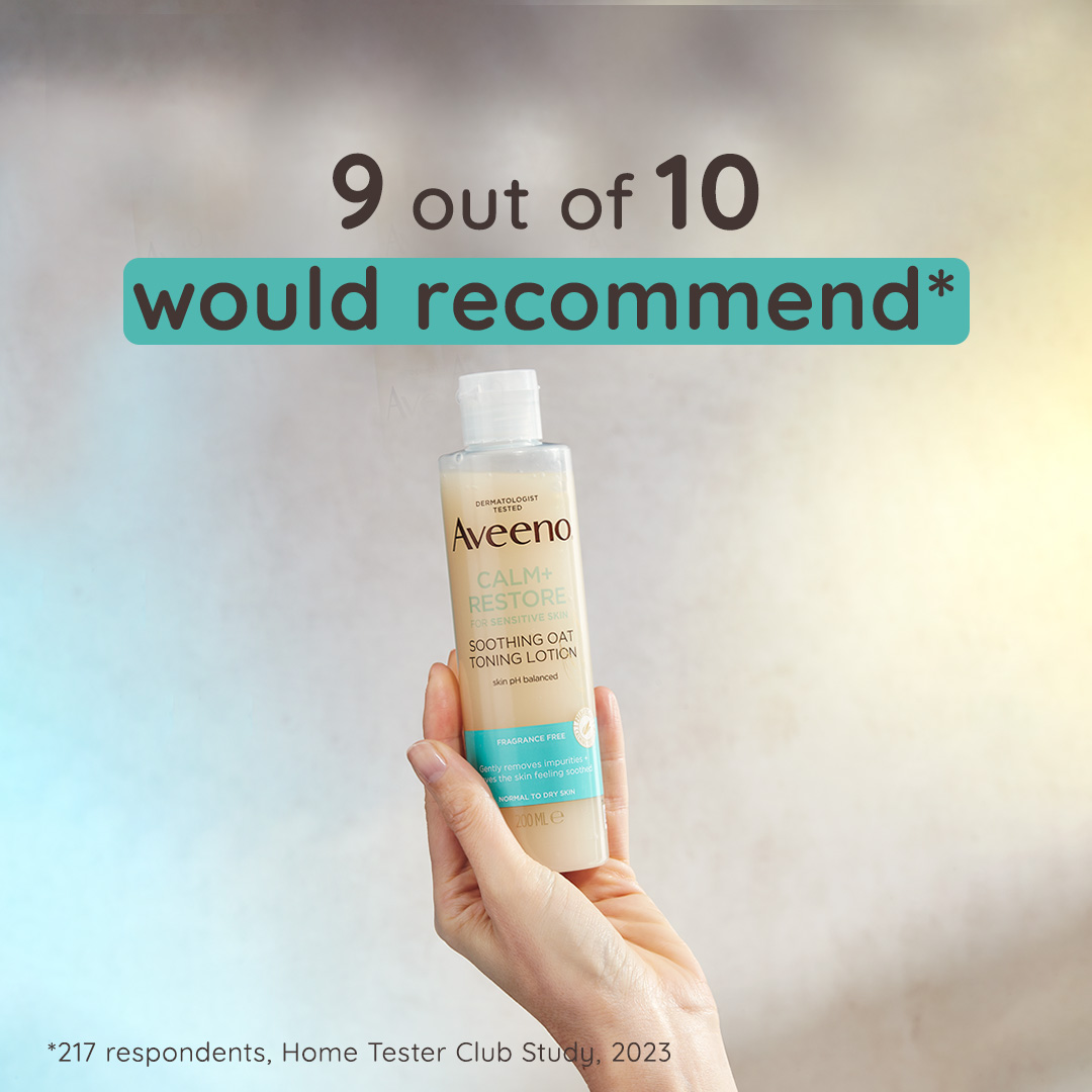 Aveeno Face Calm + Restore® Nourishing Oat Cleanser