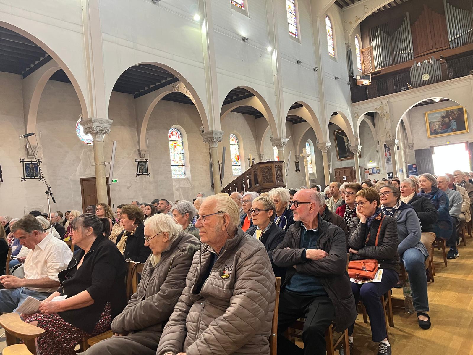 WhatsApp Image 2025-04-06 à 18.08.10_72de3697.jpg