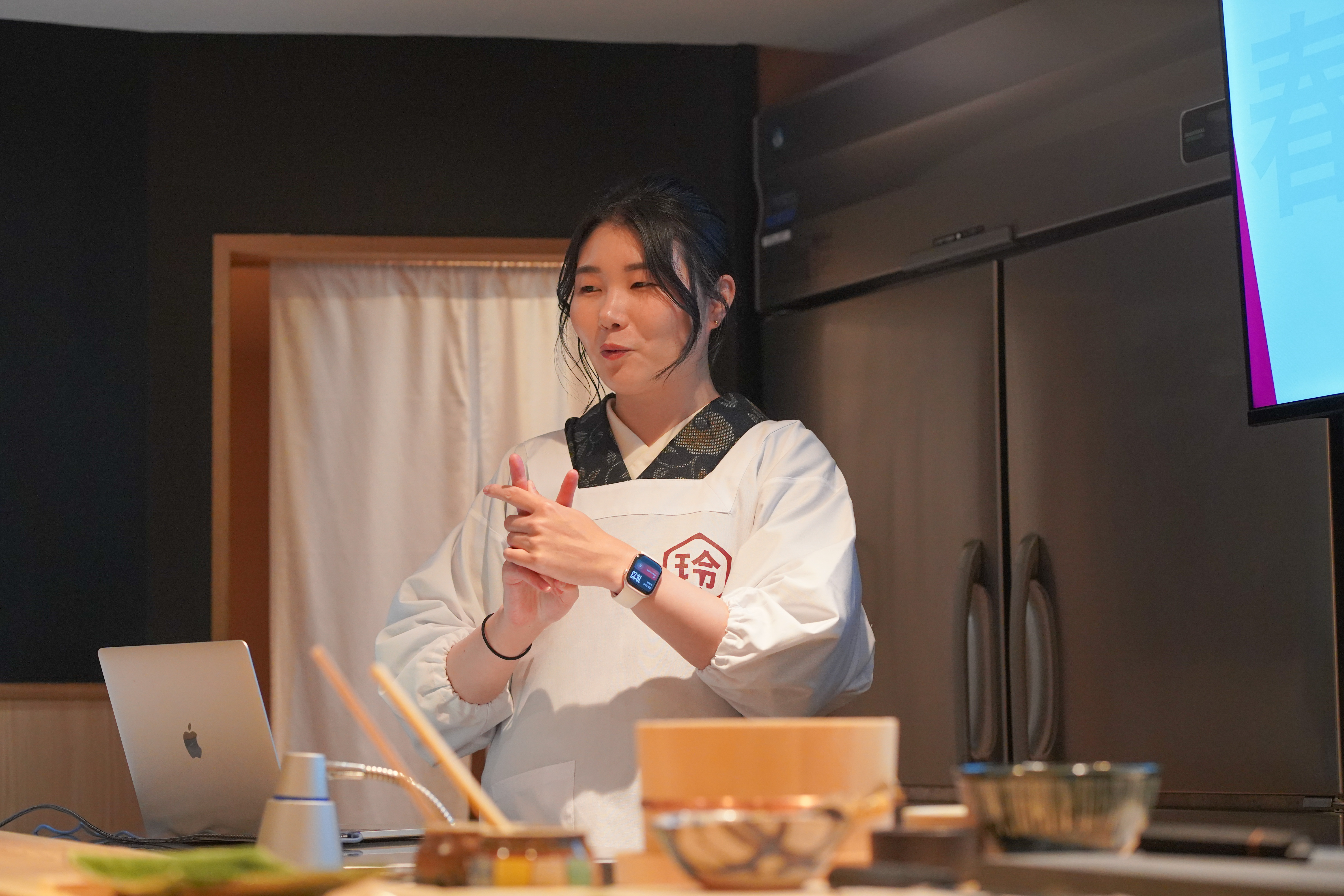 亀井が説明しているところ