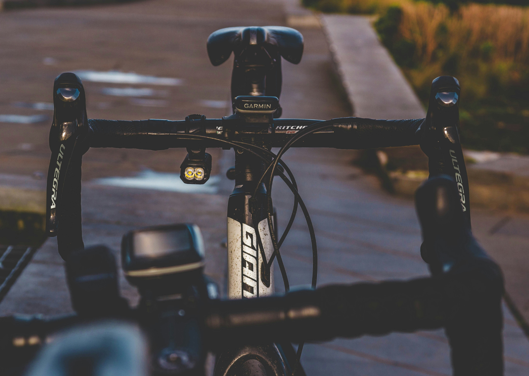 Best lights for night gravel riding | Gravel Up