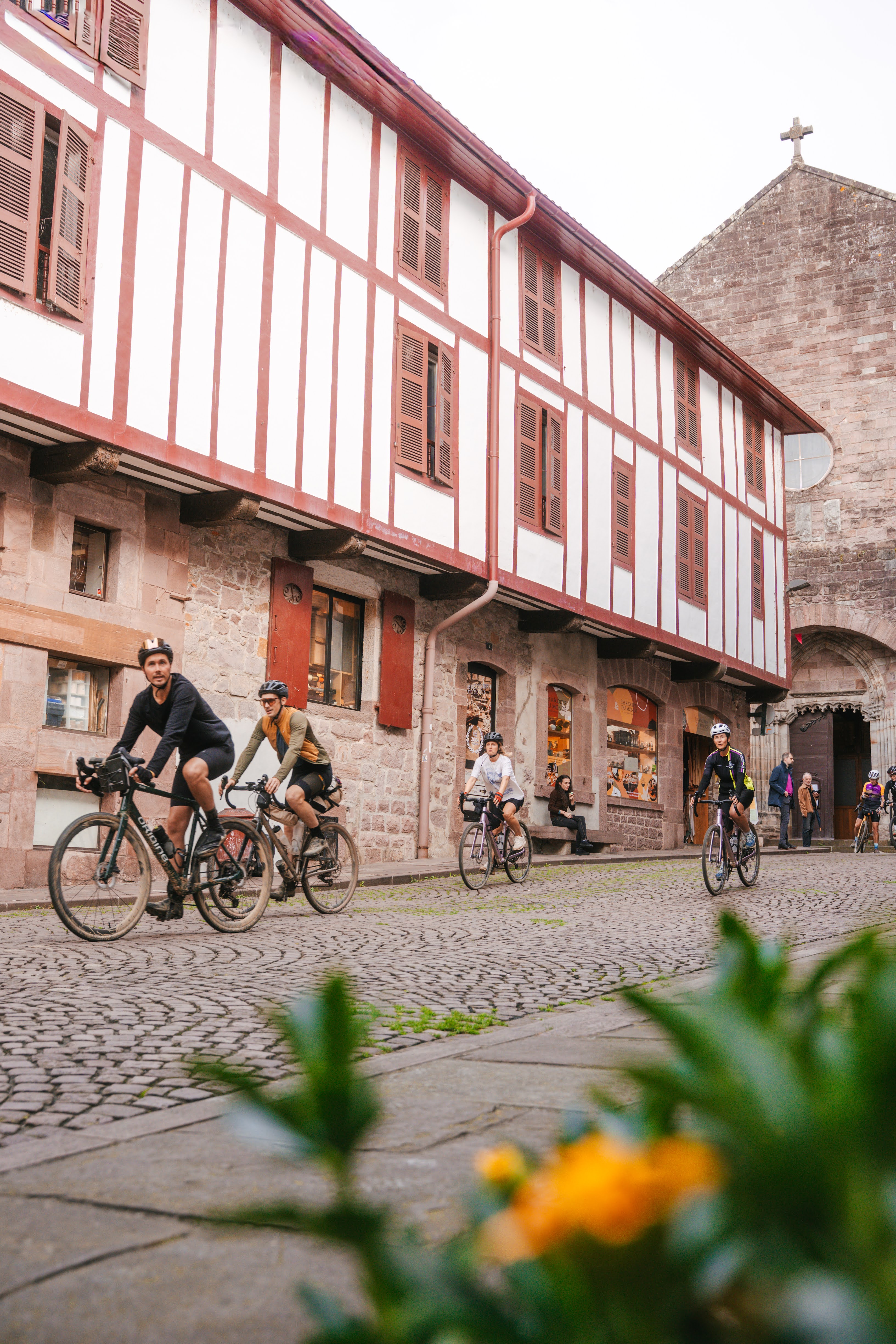 EUS_LIB_MAISONS BLANCHES