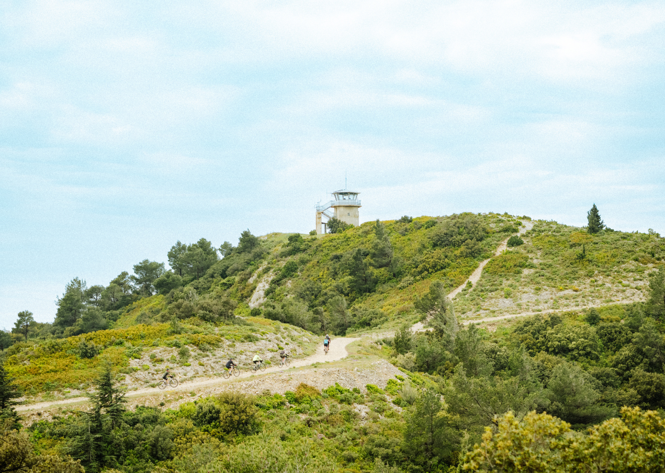 Alpilles - Adventurer 16