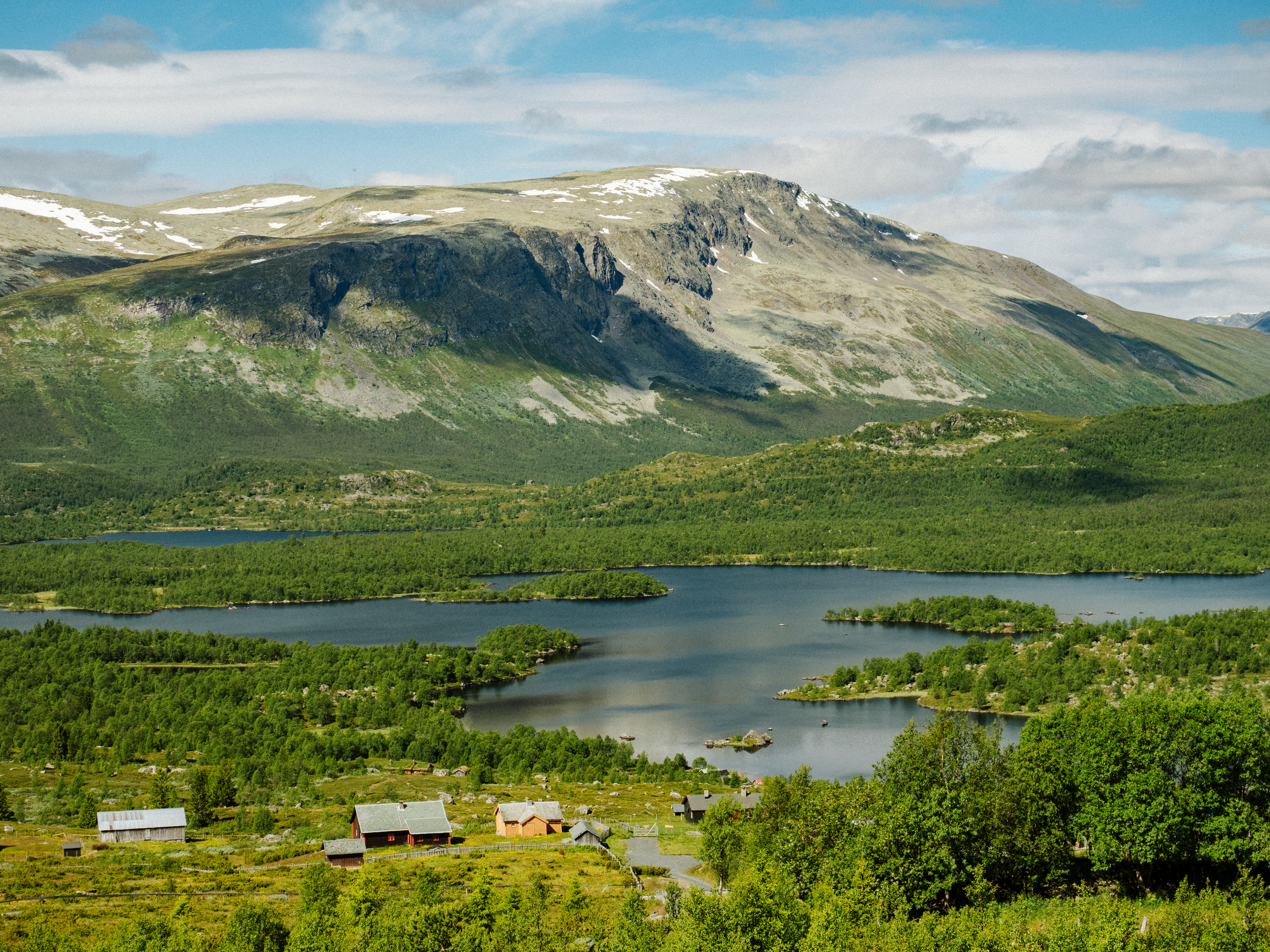 Photo header page destination