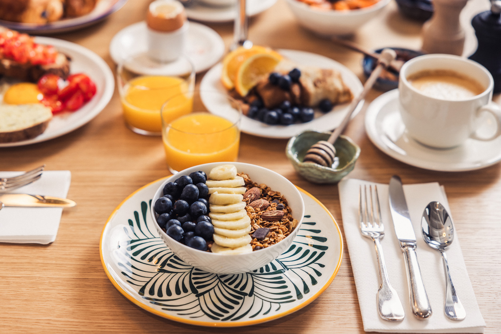 Pays Basque - hotel indarra petit déjeuner