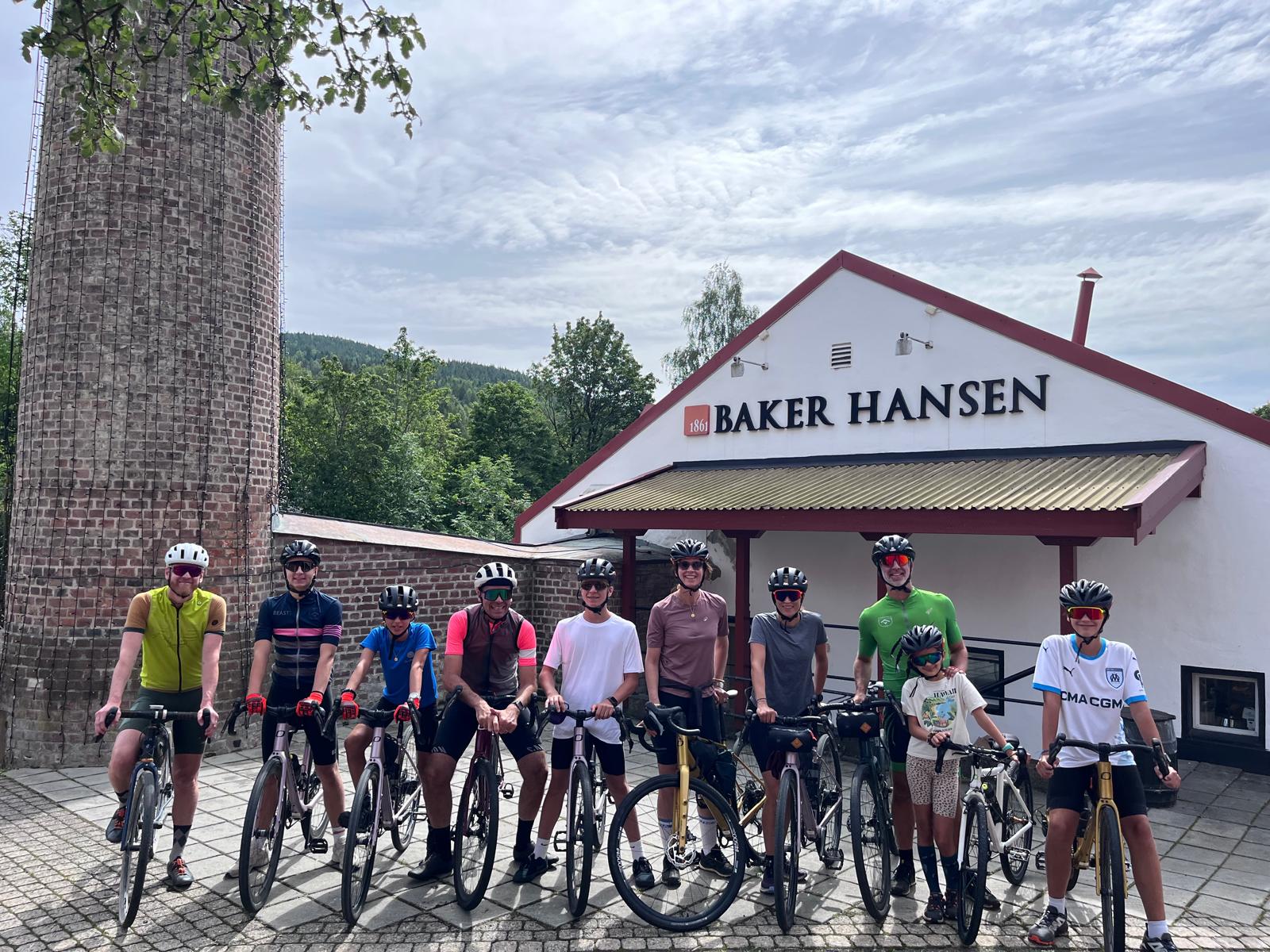 Family cycling trip in Norway
