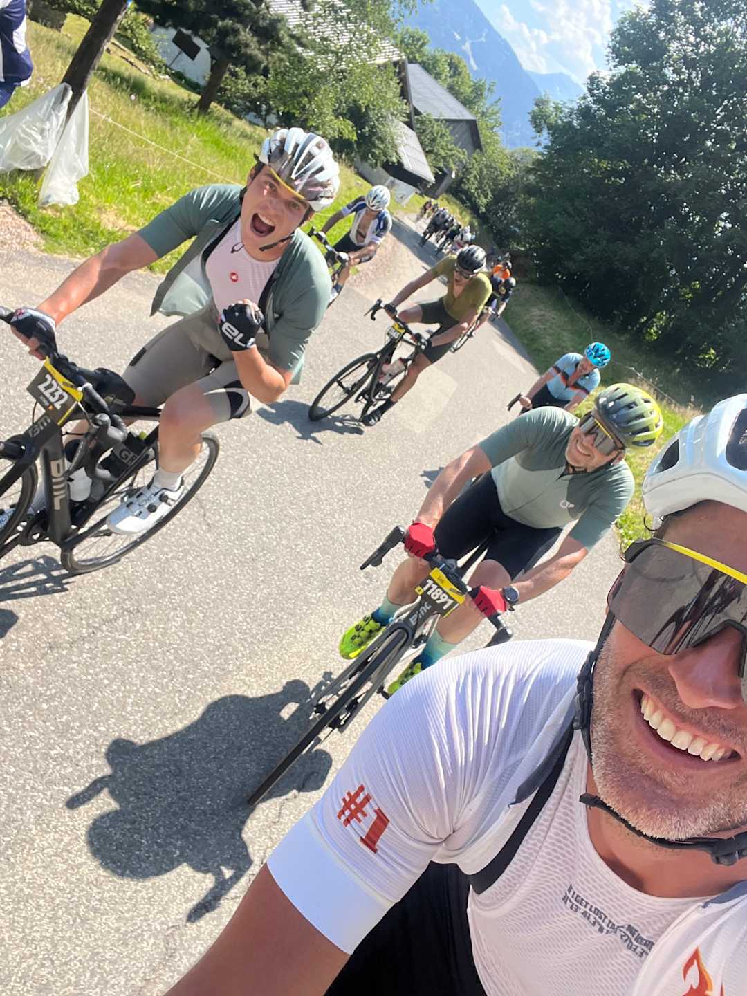 Gravel Or Road Bike How To Choose Gravel Up gravel-or-road-bike-how-to-choose-gravel-up