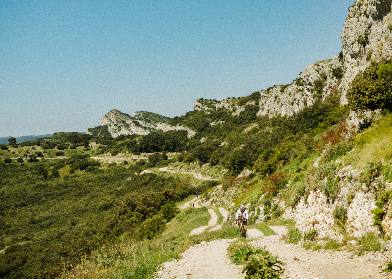 Alpilles - Adventurer 1