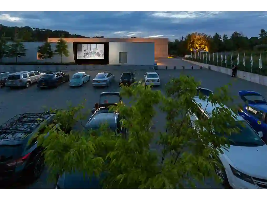 Cinema in Piazza, drive-in, at Magazzino Italian Art, August 1, 2020 (wide view)