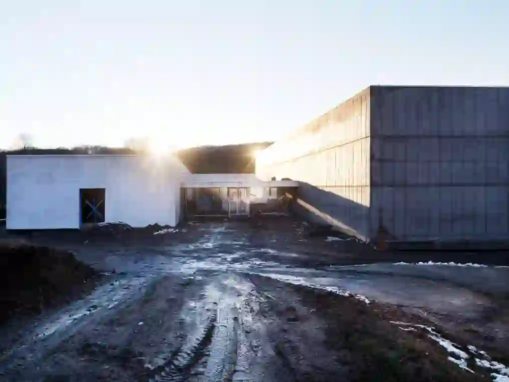 Marco Anelli, Building Magazzino: December 12, 2016, 2017, archival pigment print mounted on Dibond