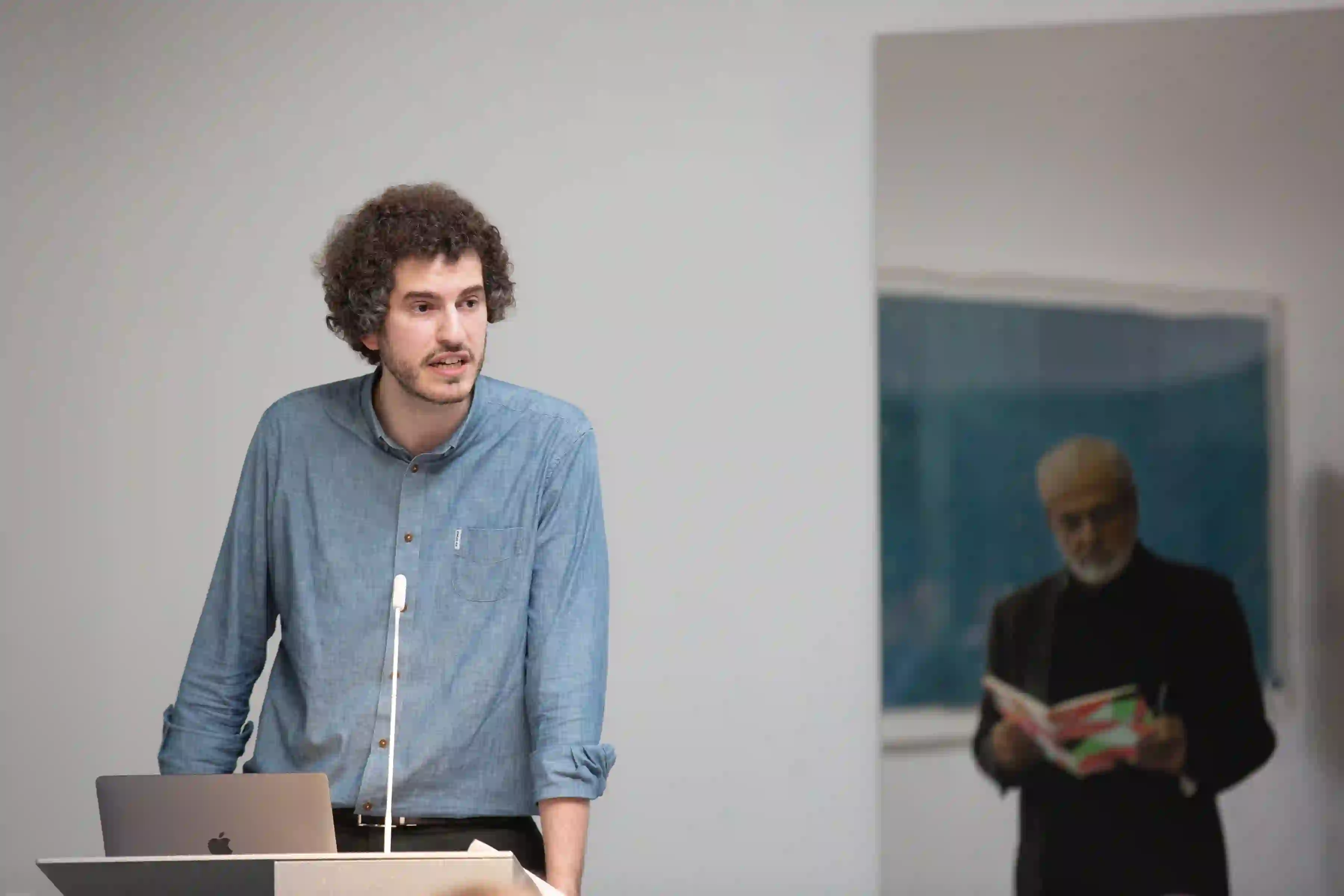 Photo of Scholar-in-Residence Francesco Guzzetti giving his lecture, "At Borders: Arte Povera on the Edge," on May 18, 2019