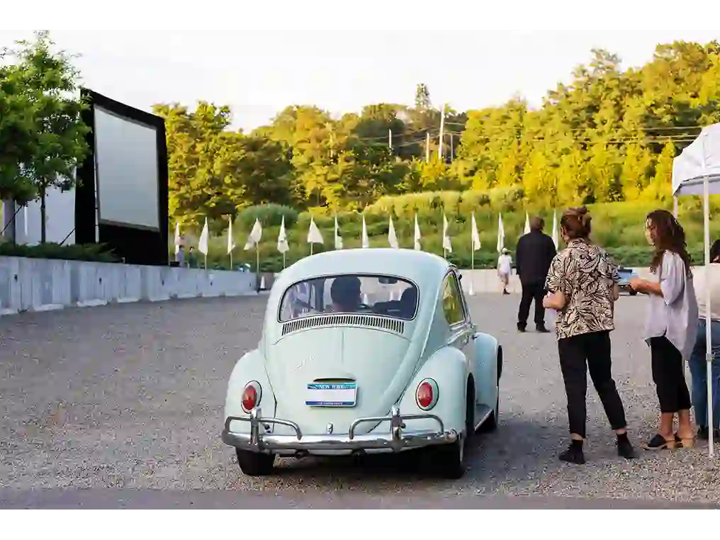 Beatle pulling up to Cinema in Piazza at Magazzino Italian Art, August 1, 2020