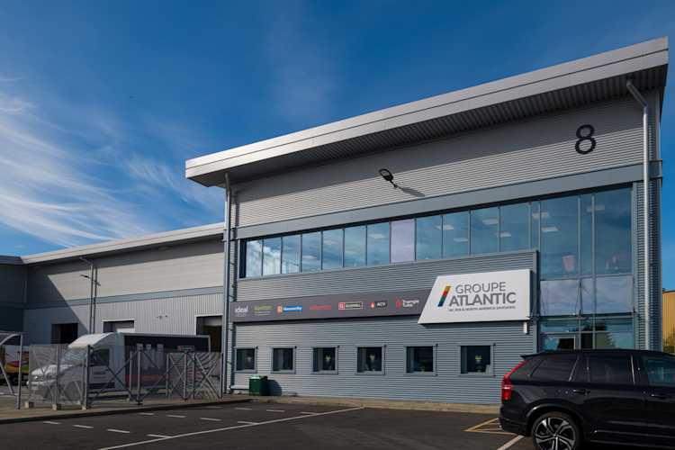 New Expert Academy Training Centre in Luton opens the door to new skills