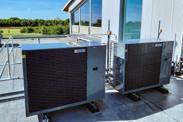 A cascade of Tyneham 290HT commercial heat pumps at Cambridge primary school