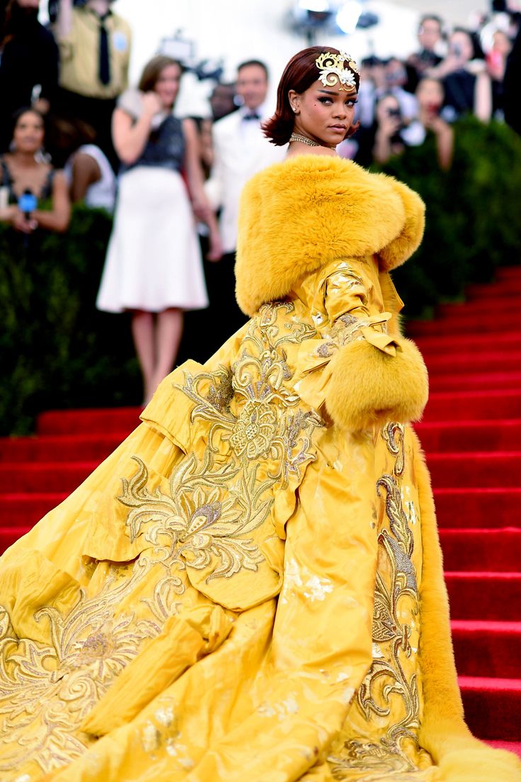 Rihanna-gou-pei
