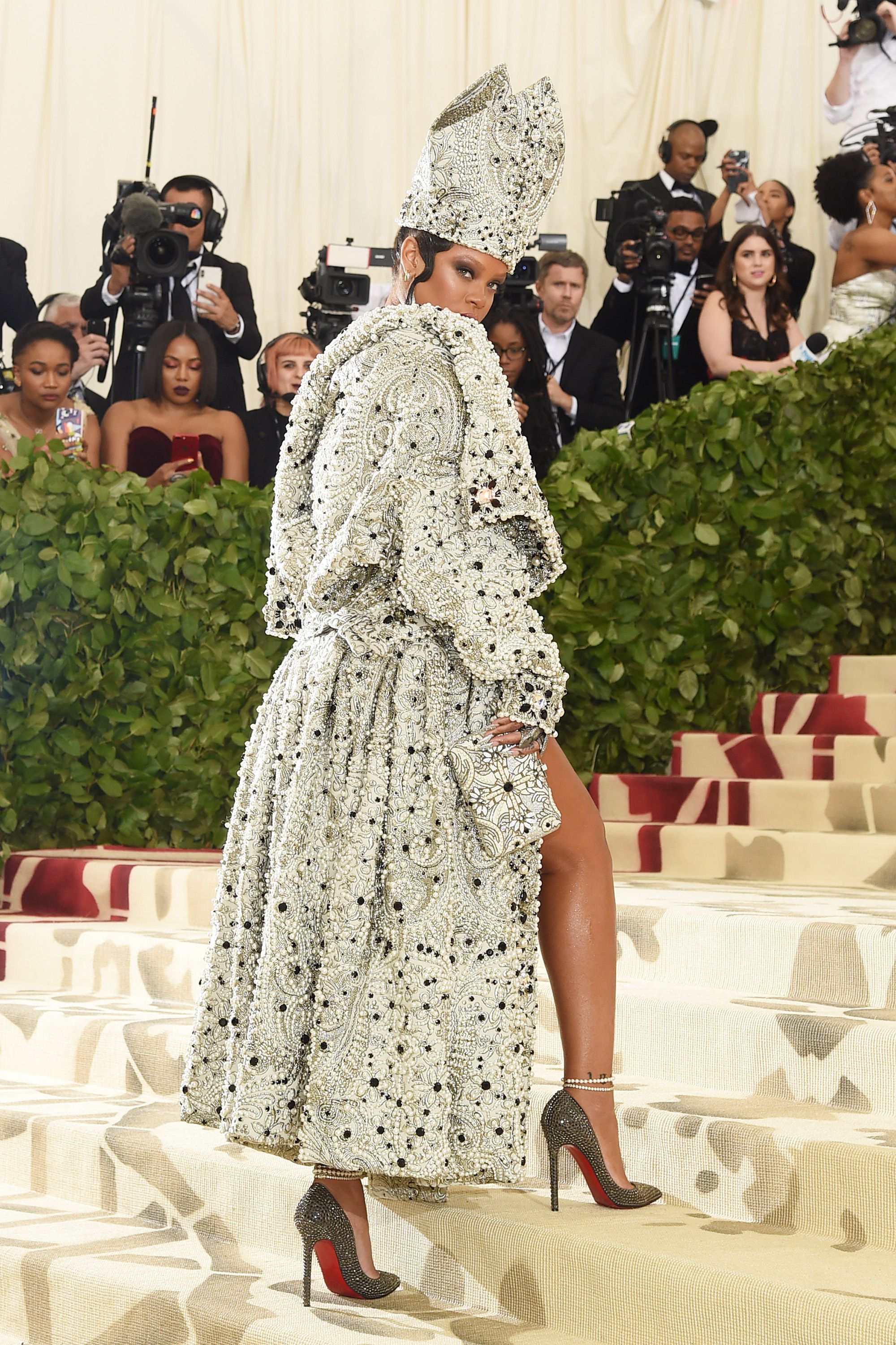 Rihanna- john