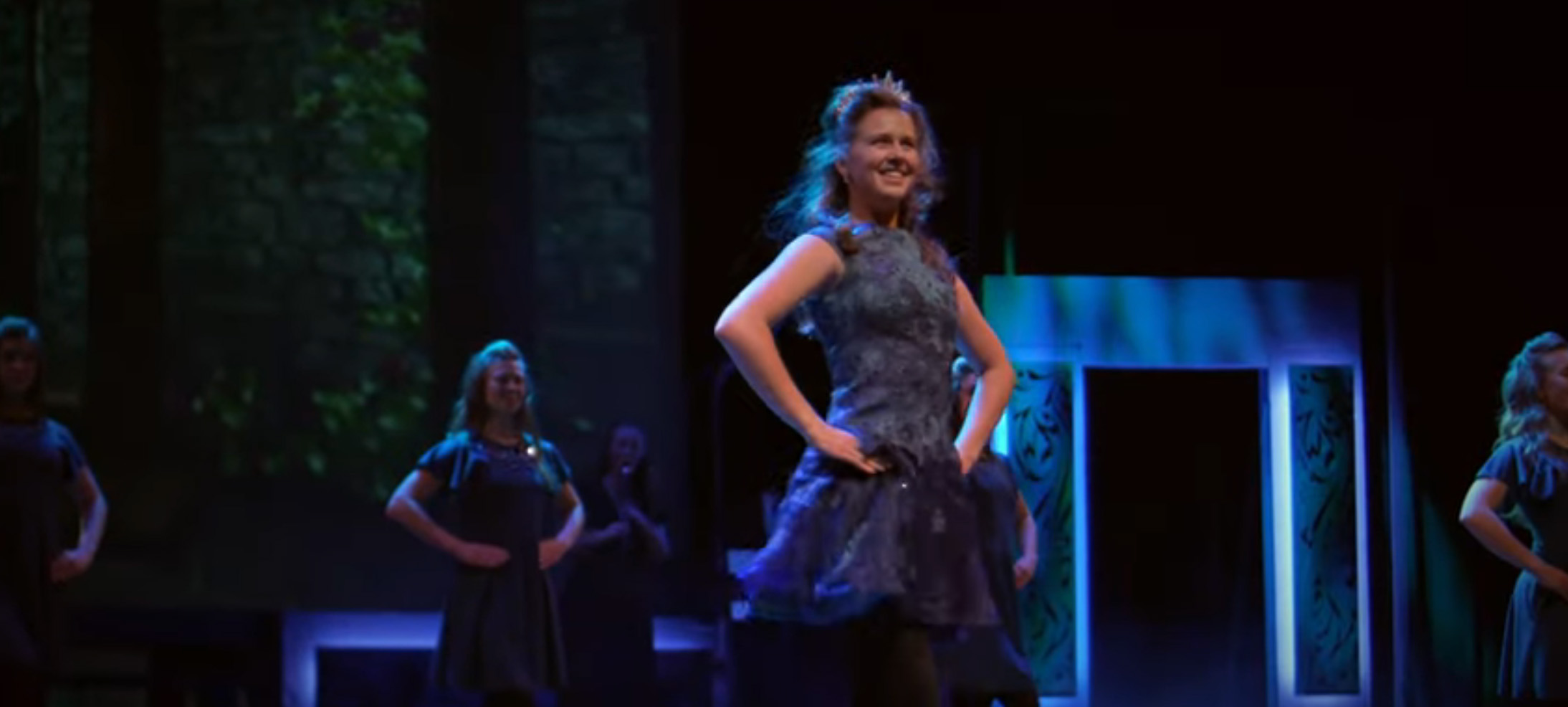 Embed > Celic Throne > Psalter of Ireland > Video still