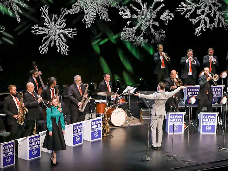 Image > Glenn Miller Orchestra > holiday band photo