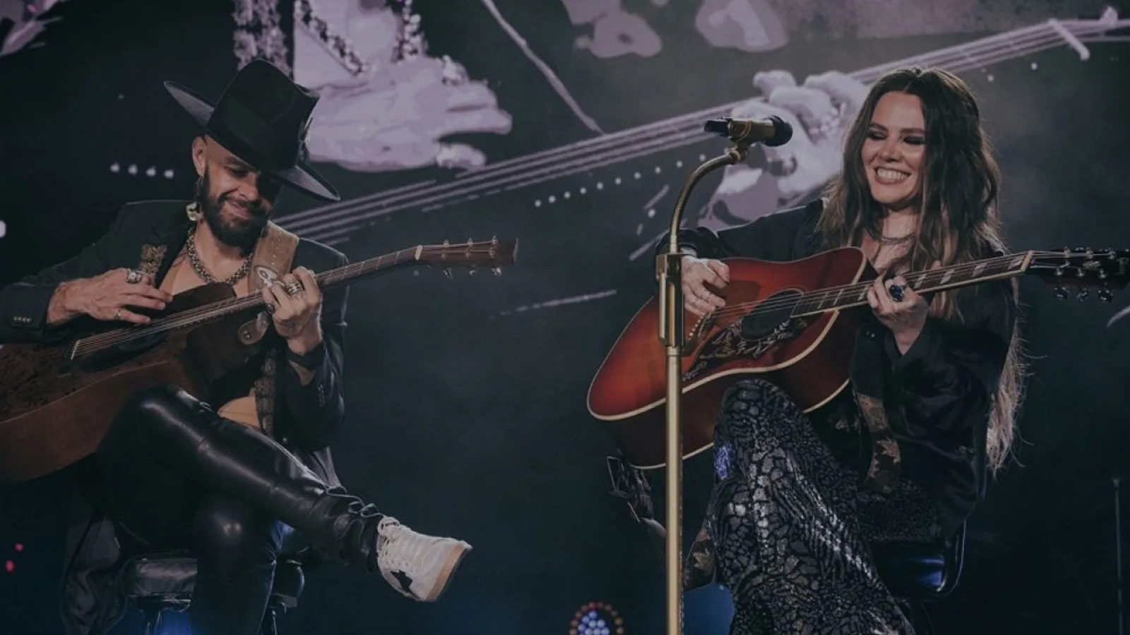 Image > Jesse y Joy > Stage