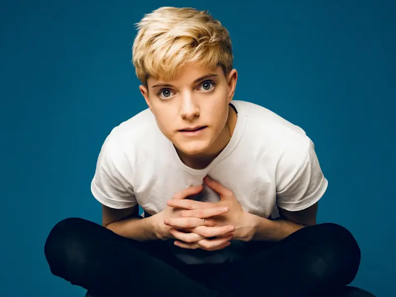 Image > Mae Martin > web profile