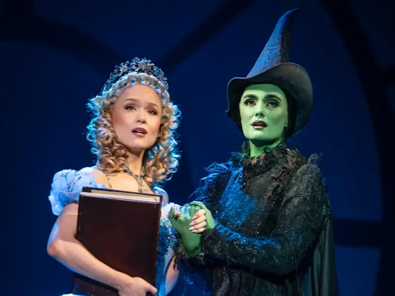 Claudia Bennett as Glinda and Aline Mayagoitia as Elphaba in the North American Tour of WICKED, photo by Joan Marcus (0345r) Large