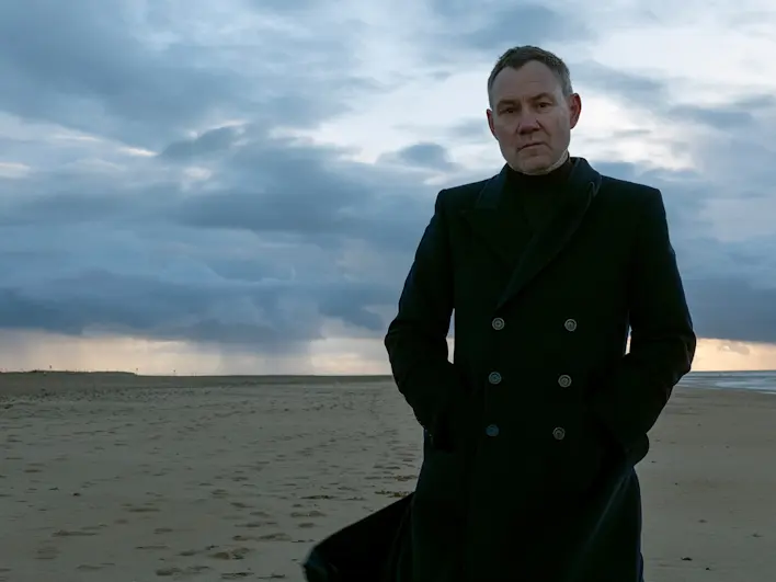 DavidGray-2025-TicketPagePhoto2426x1365