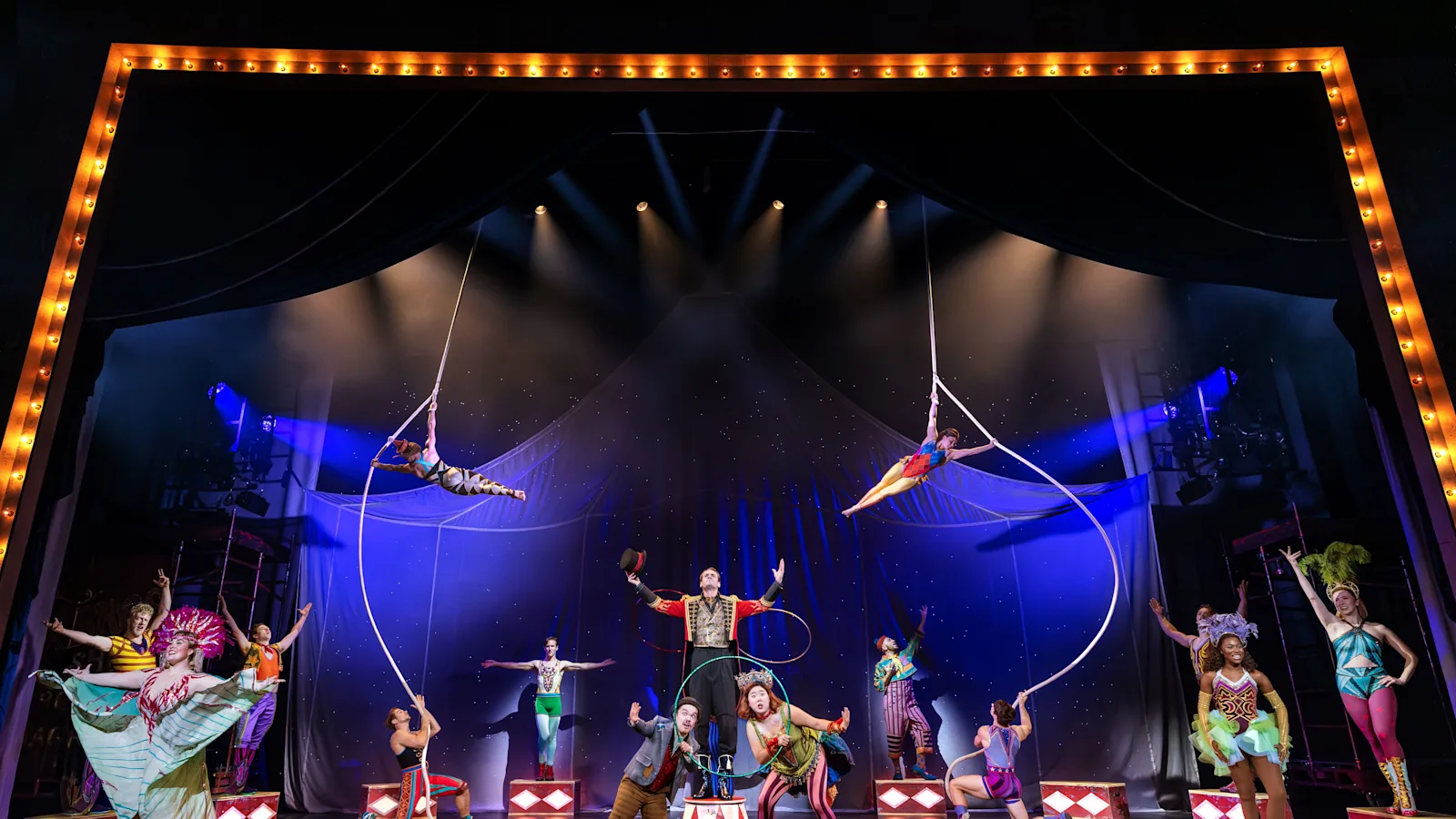 Image > Water for Elephants > Production > #5 Cast in Ring