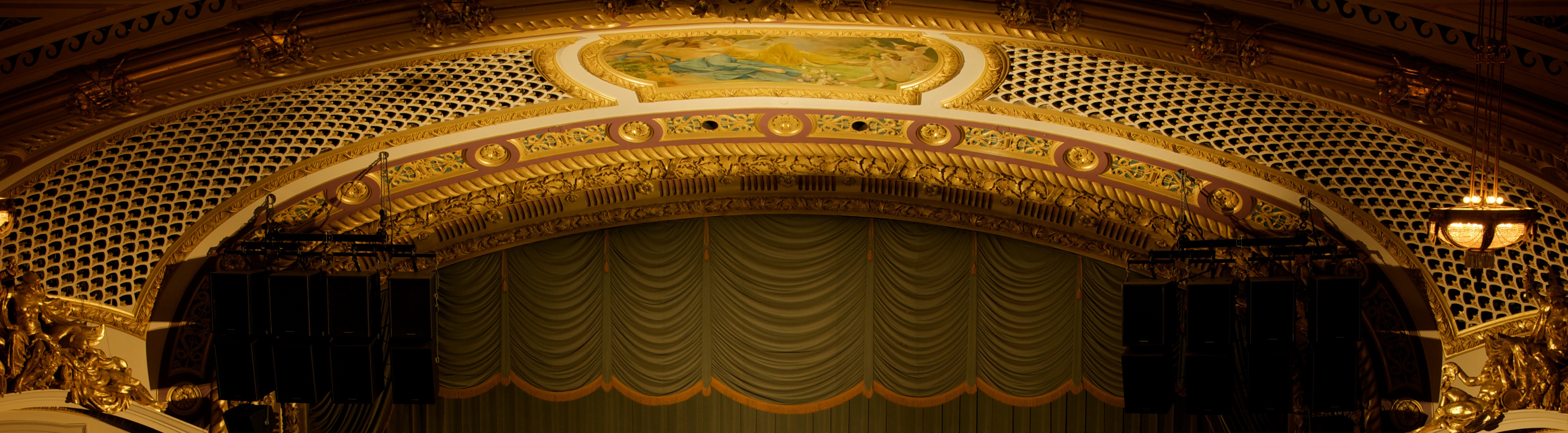 Hennepin Ave circa 1943