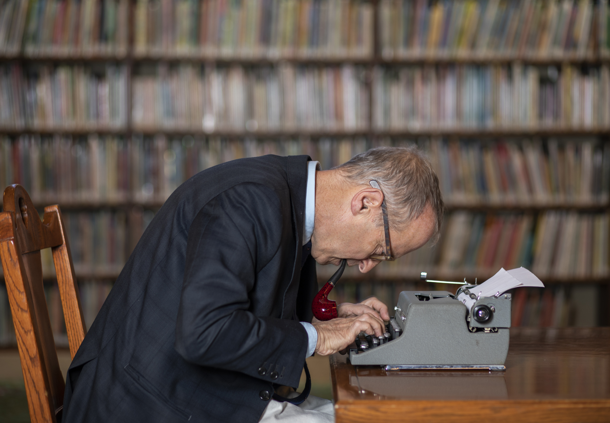 Image > David Sedaris > Library typing