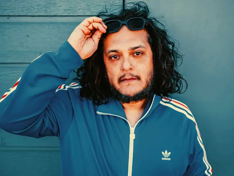 SXT47226-scaled-1-2048x1366