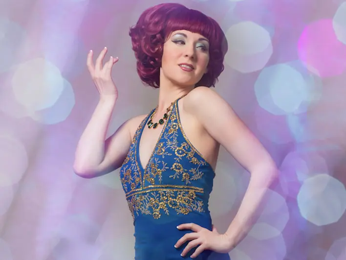 Image > Lucy Darling > Profile Photo