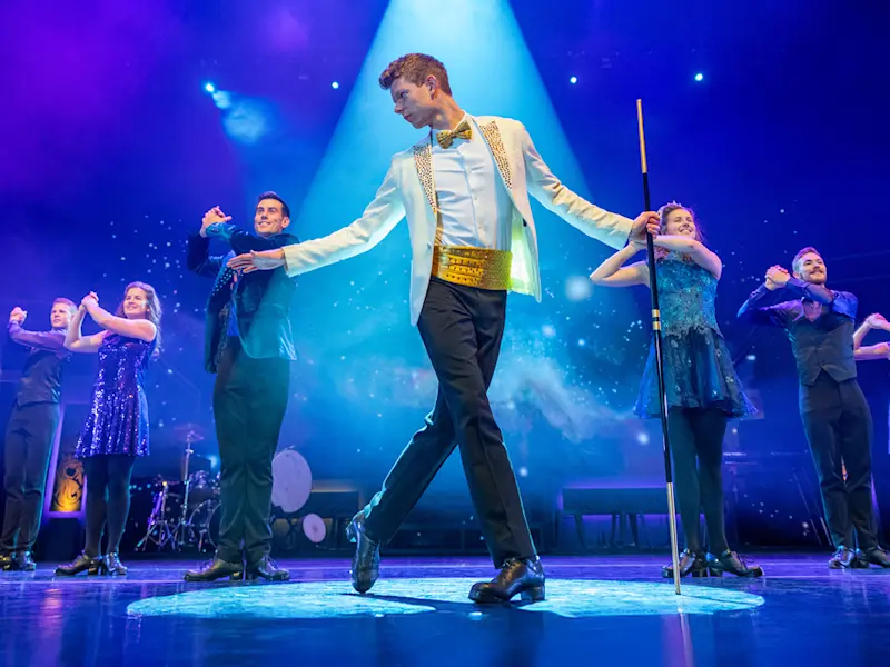 Image > Celtic Throne > Dancer