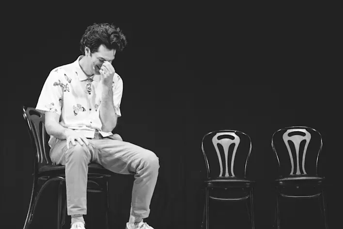 Image > Ben Schwartz > show art