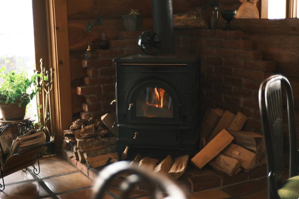 Wood burning stove