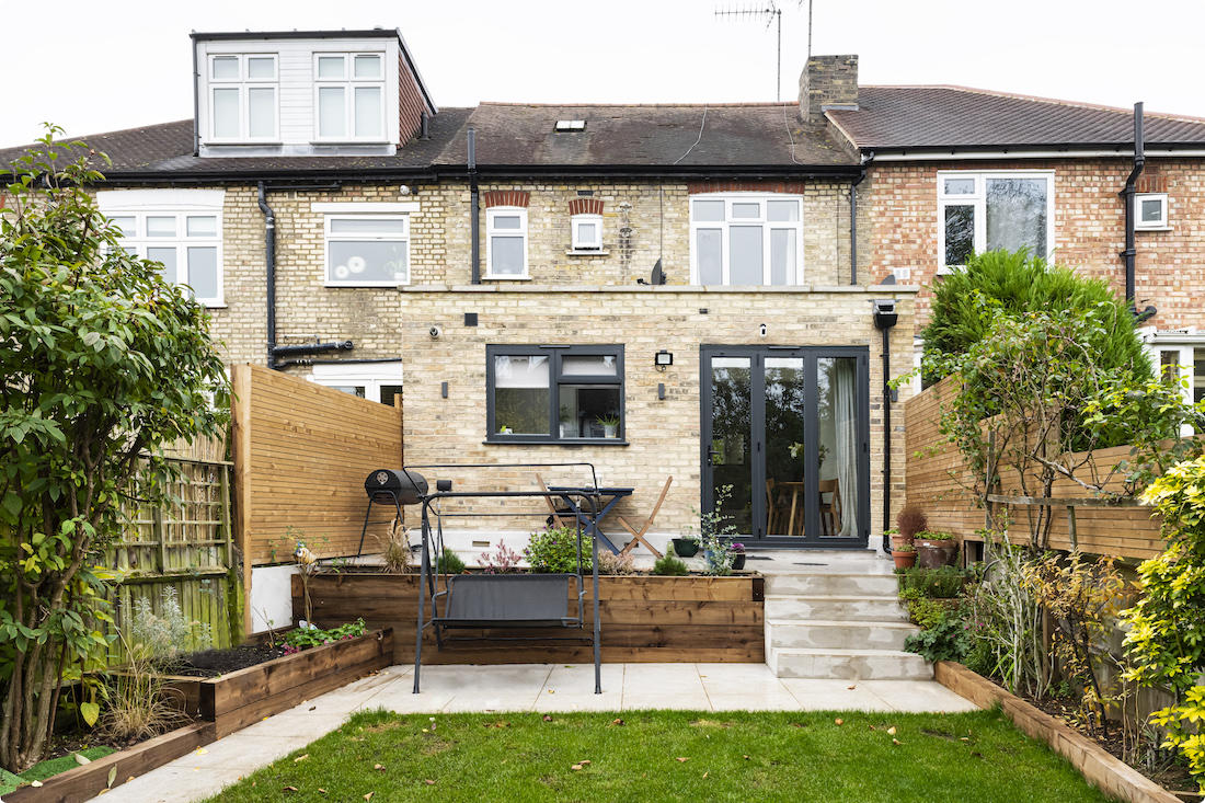 Flat roof kitchen extension