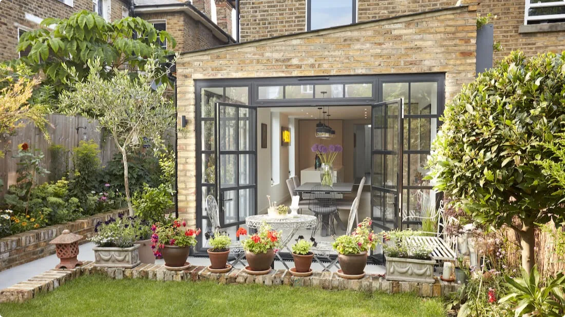 Single storey extension, learn the wraparound costs