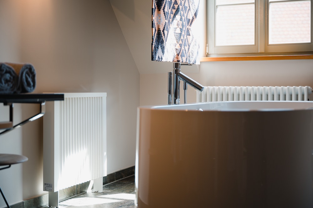 Horizontal radiators for your bathroom