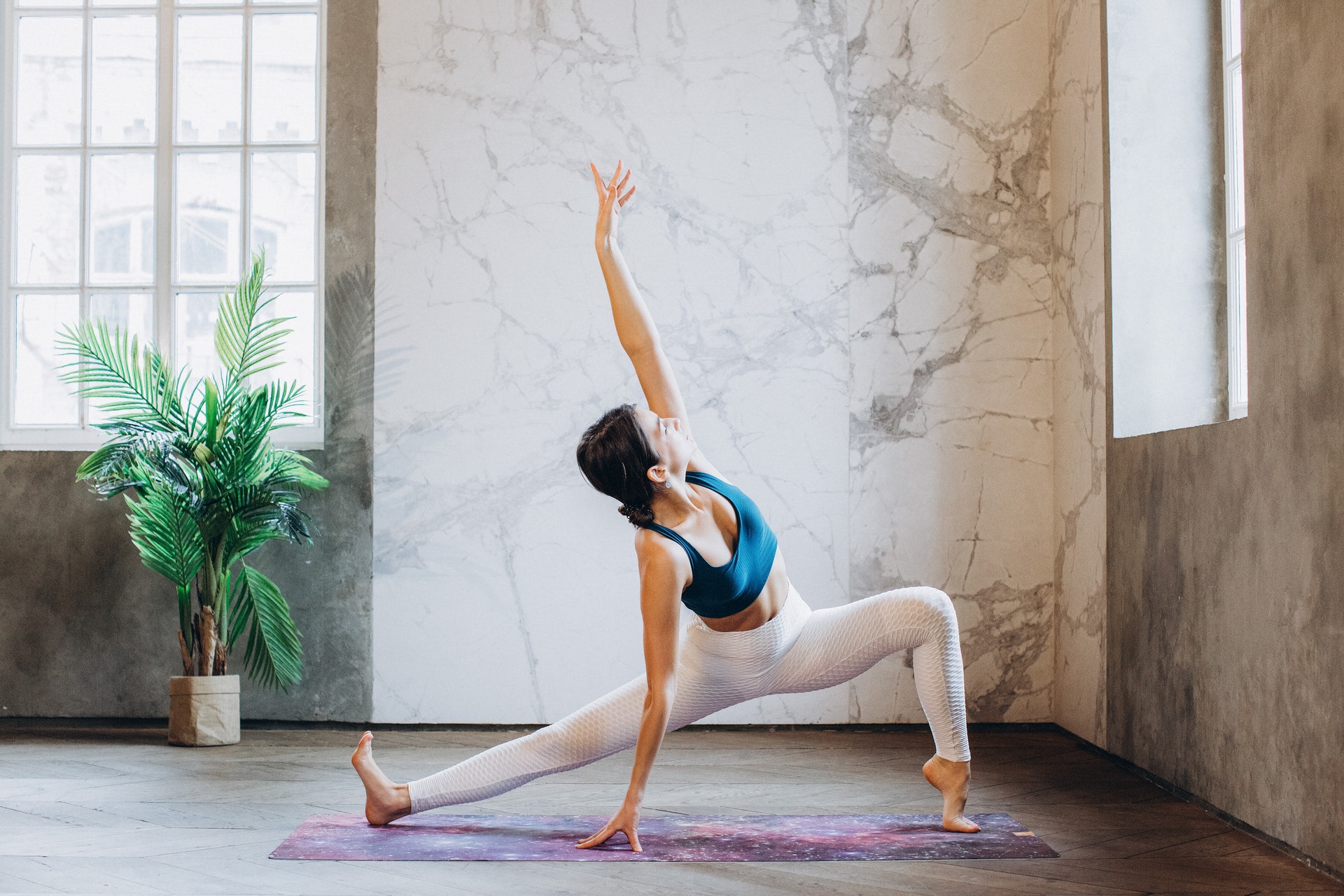Joga – jak zacząć ćwiczyć, co daje joga, czy pozwala schudnąć