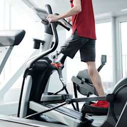 orbitrek-jakie-sa-efekty-cwiczen-brzuch-posladki