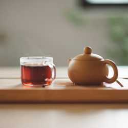 herbata-rooibos-co-to-jest-wlasciwosci-zdrowotne