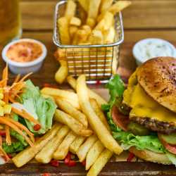 fast-food-negatywne-skutki-jedzenia-wplyw-na-zdrowie
