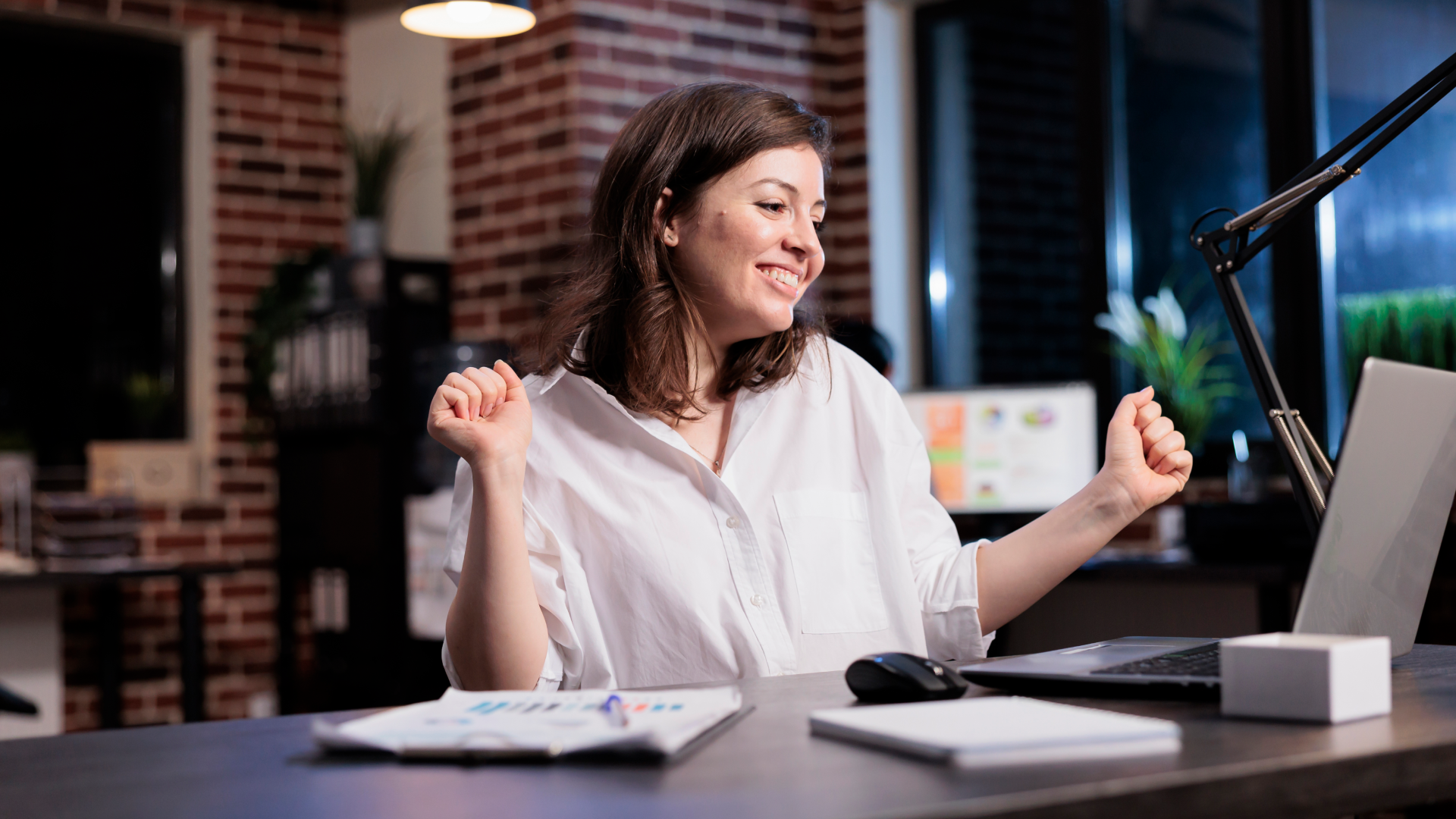 Real-Time Recognition Boost Employee Engagement & Engagement Scores