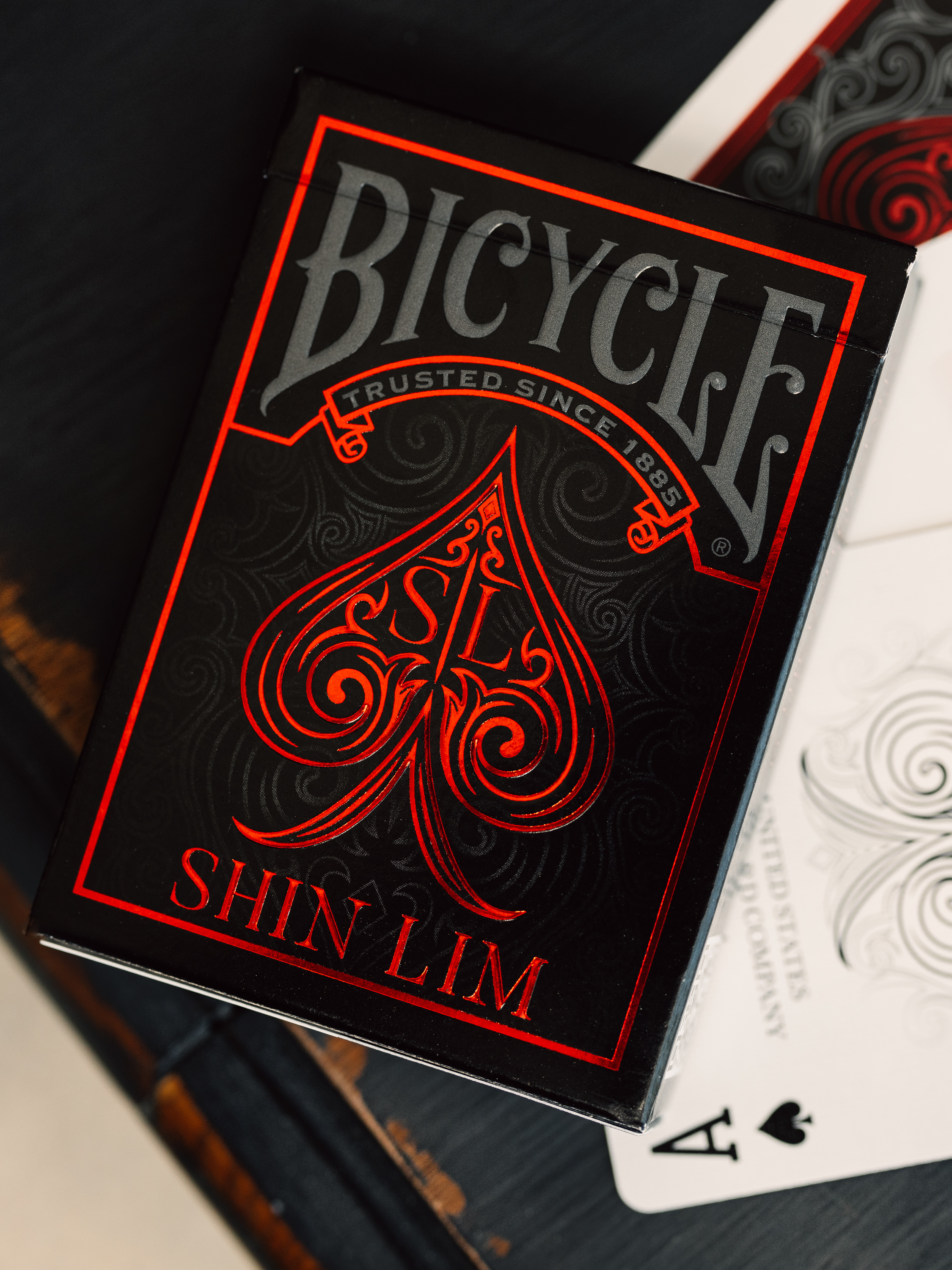 bicycle black playing cards